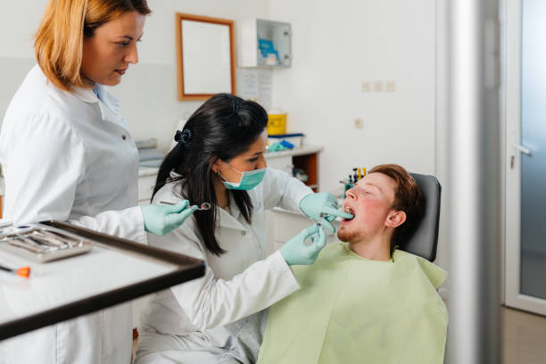 Best Weekend Emergency Dentist in Magnolia, NC